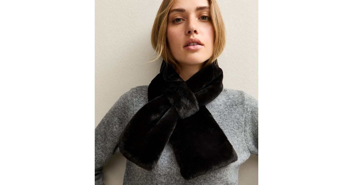 Black Faux Fur Neck Scarf | New Look | New Look (UK)