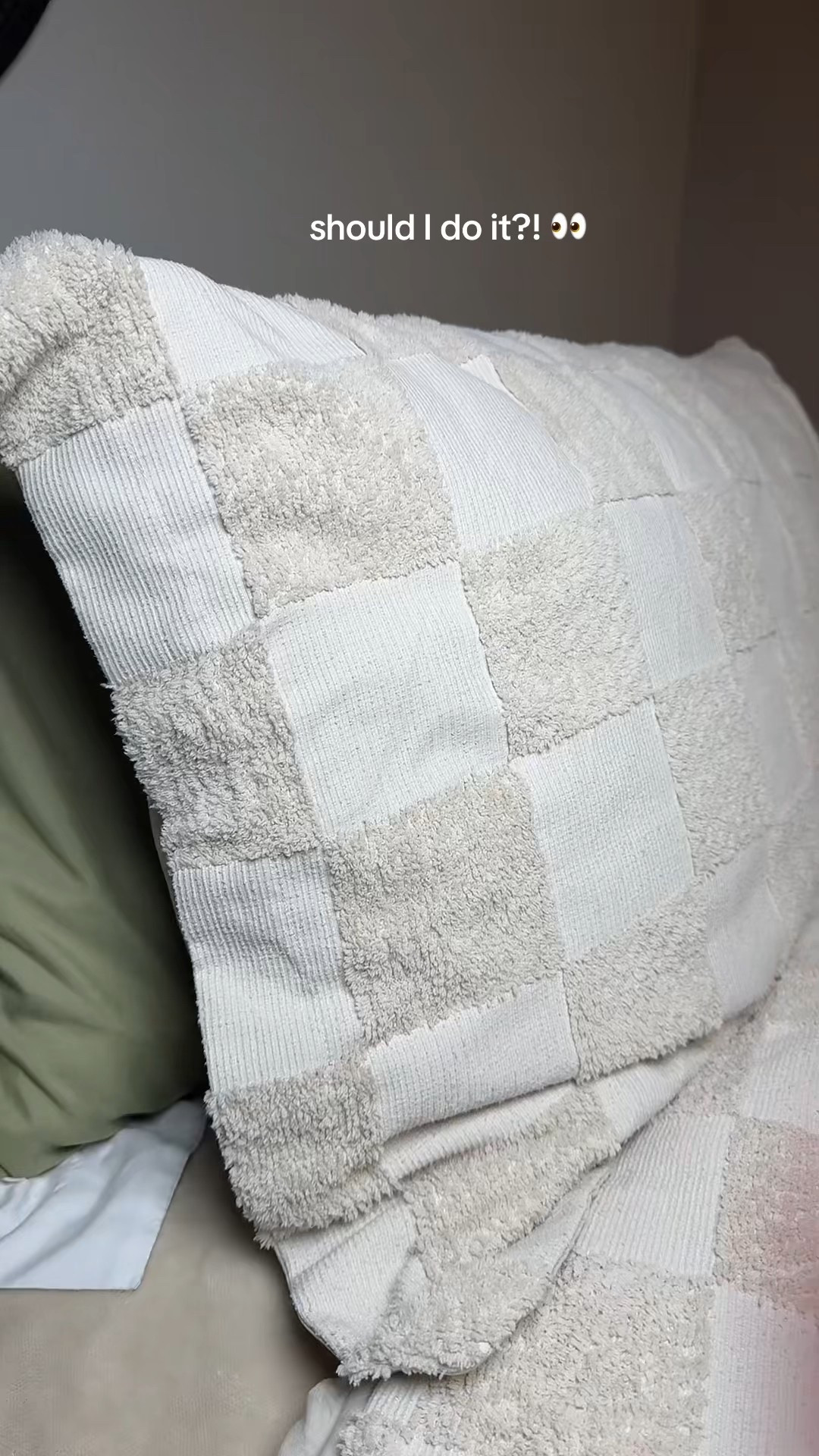 Loveeee this comforter set! 

#LTKdayinmylife #LTKHome #LTKmorningroutine