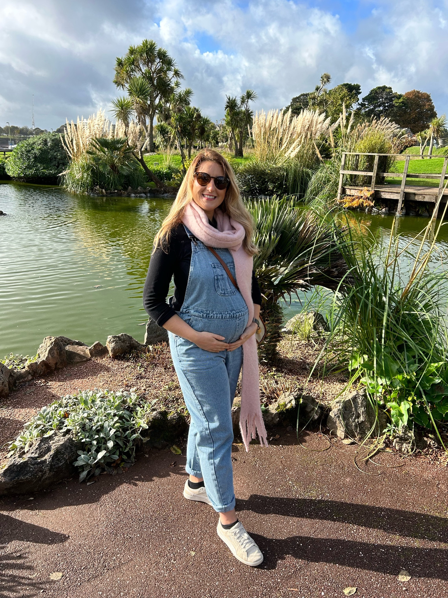 Loving my new maternity dungarees from @boohoo!

#LTKstyletip #LTKbaby #LTKbump