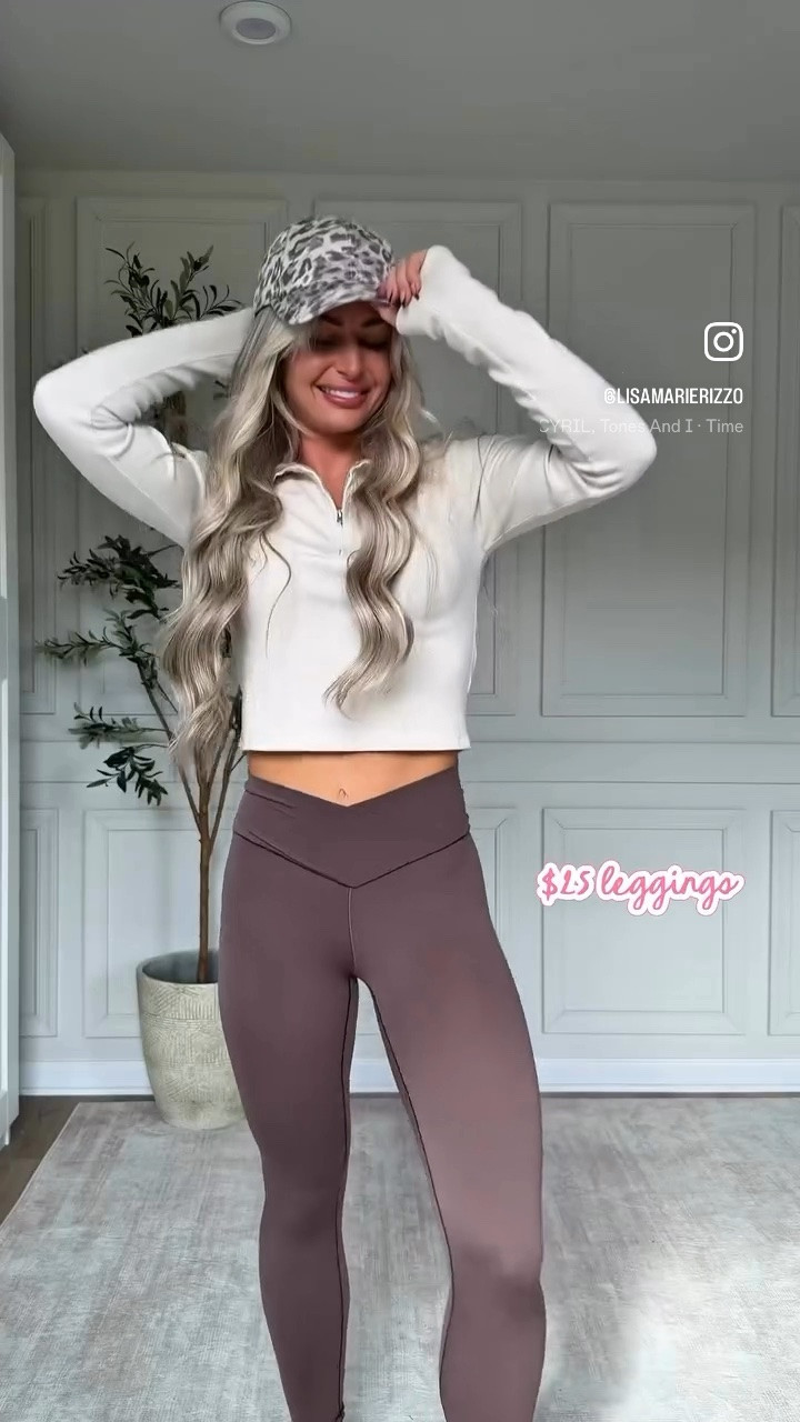 Comfy fall loungewear is my fav🤌🏼. Everything is 30-40% off! 

The cutest cozy fall finds + everyday basics are on major sale 👏🏼 If you’ve been eyeing any Aerie loungewear, sweaters or fall staples, now is the time!

Aerie sale, Aerie 30% off, Aerie 40% off, Aerie fall outfits, Aerie fall finds, Aerie loungewear, Aerie outfits, Aerie try on haul, Aerie clothing haul, Aerie sweaters, Aerie leggings, Aerie sweatshirts, Aerie fall 2026, fall outfit ideas, cozy fall outfits, casual fall outfits, mom style, mom outfits, everyday mom outfits, women’s fall fashion, fall fashion finds, affordable fall outfits, fall wardrobe essentials, cozy outfits, LTK finds

#Aerie #AerieSale #FallOutfits #MomStyle #FallFashion