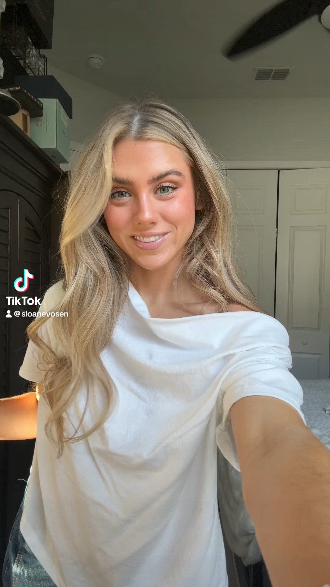 this @nuuds off the shoulder tee immediately took my classic tee + jeans combo to the next level 😉 i am in love with it, the necklace is so flattering on anybody. 

#nuuds #offtheshoulder #offtheshouldertop #tee #tshirt #closetstaples #closetessentials #closetbasics #staplewardrobe #affordablebasics #qualitypieces #essentialcloset #capsulewardrobe #wardrobeessentials #wardrobemusthaves #nuudsofficial #nuudstryon nuuds, nuuds haul, nuuds try on, nuuds tshirt, off the shoulder tshirt, nuuds off the shoulder shirt, capsule wardrobe, everyday outfit, casual outfit, what to wear, casual style, Pinterest inspired, outfit inspo. 


#LTKFindsUnder100 #LTKVideo #LTKStyleTip