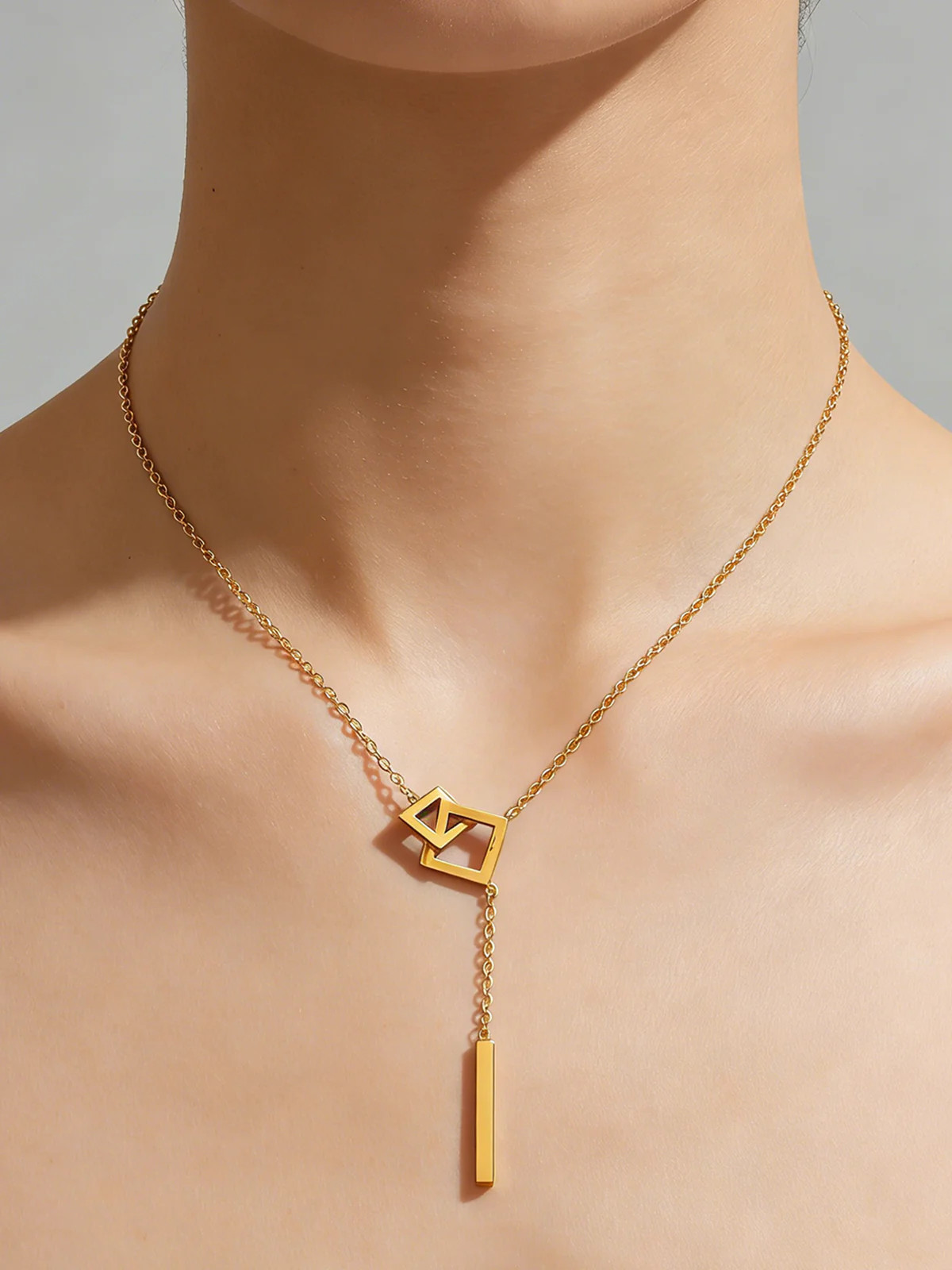 Geometric Pendant Y-Necklace | Commense