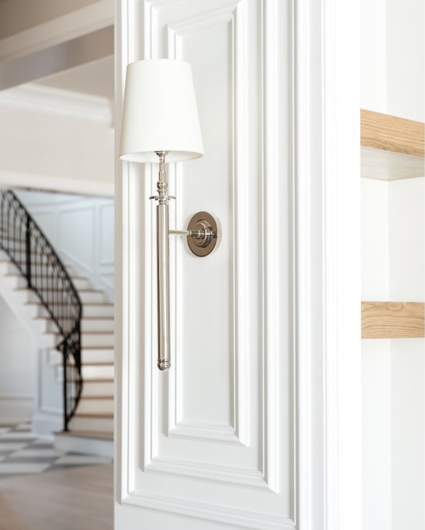 Sconce it up!🤍 

Designer: @micahabbanantodesigns
#timelesswithanedge
#micahandco

#LTKFind #LTKstyletip #LTKhome