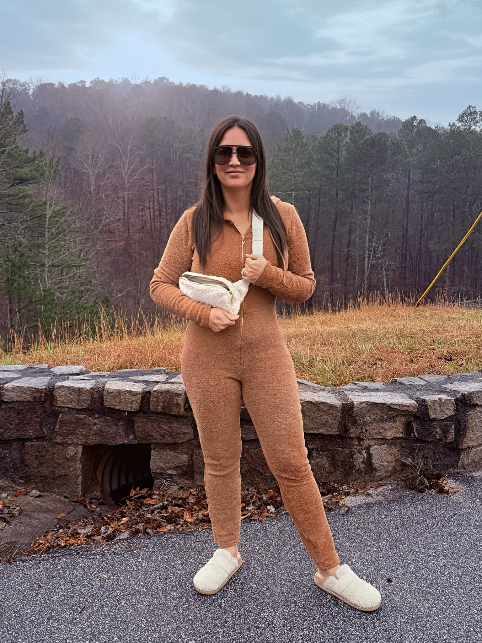 OOTD #fabletics #lululemon 
Bag is sold out everywhere, but I was able to link some others that are on sale. 

#LTKStyleTip #LTKSeasonal #LTKSaleAlert