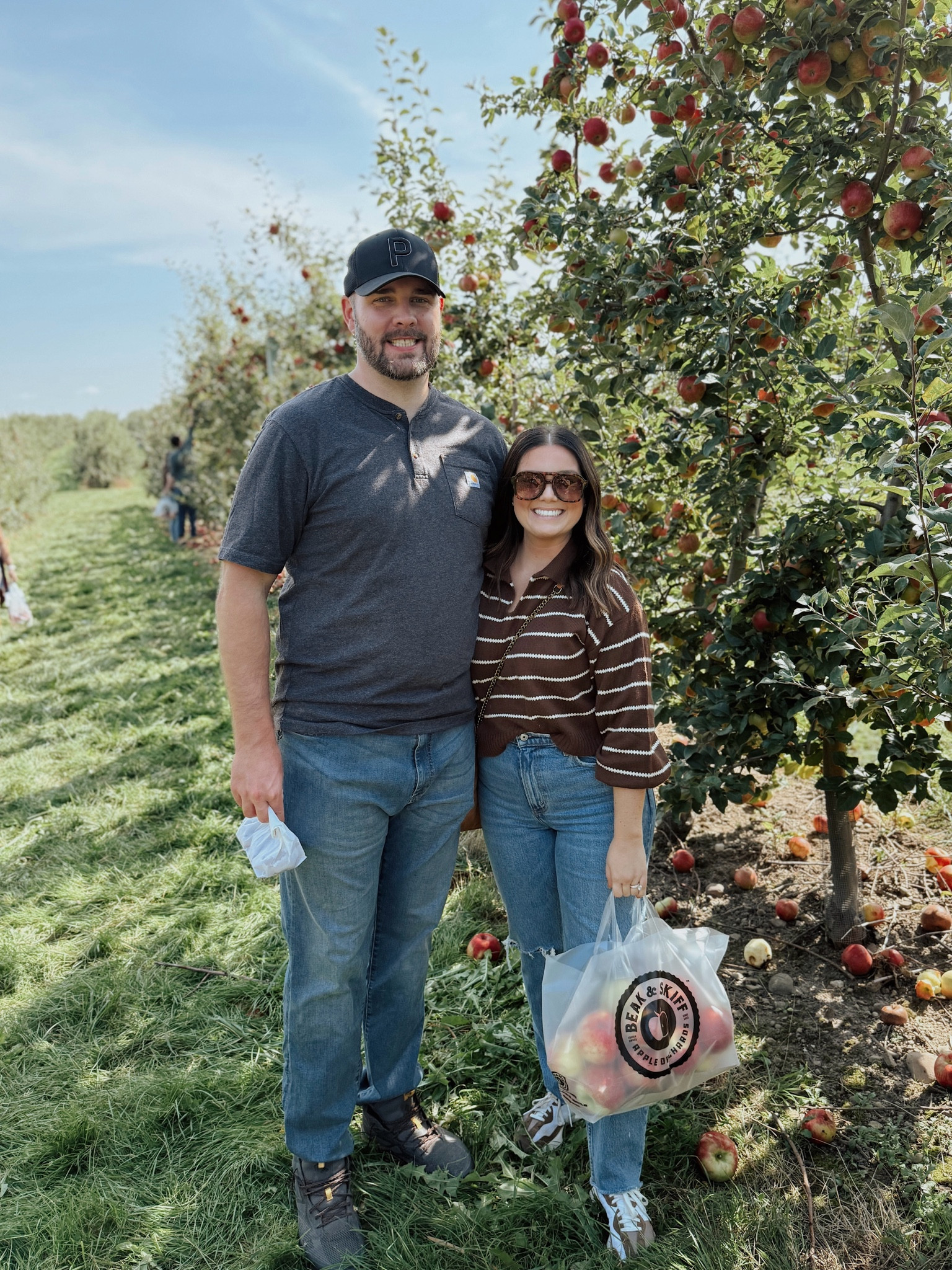 apple picking on the first day of fall 🙌🏻🍂


#LTKStyleTip #LTKFindsUnder100 #LTKSeasonal