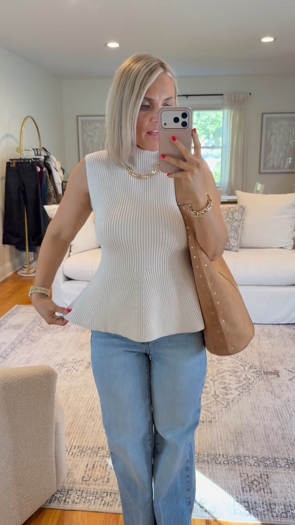 Walmart New Arrivals that seriously look designer!

Fall fashion, fall outfits, Walmart finds, Walmart fashion, petite style, midsize fashion, Walmart denim, fall outfit inspo, date night outfit, loungewear

#LTKMidsize #LTKPetite #LTKSeasonal