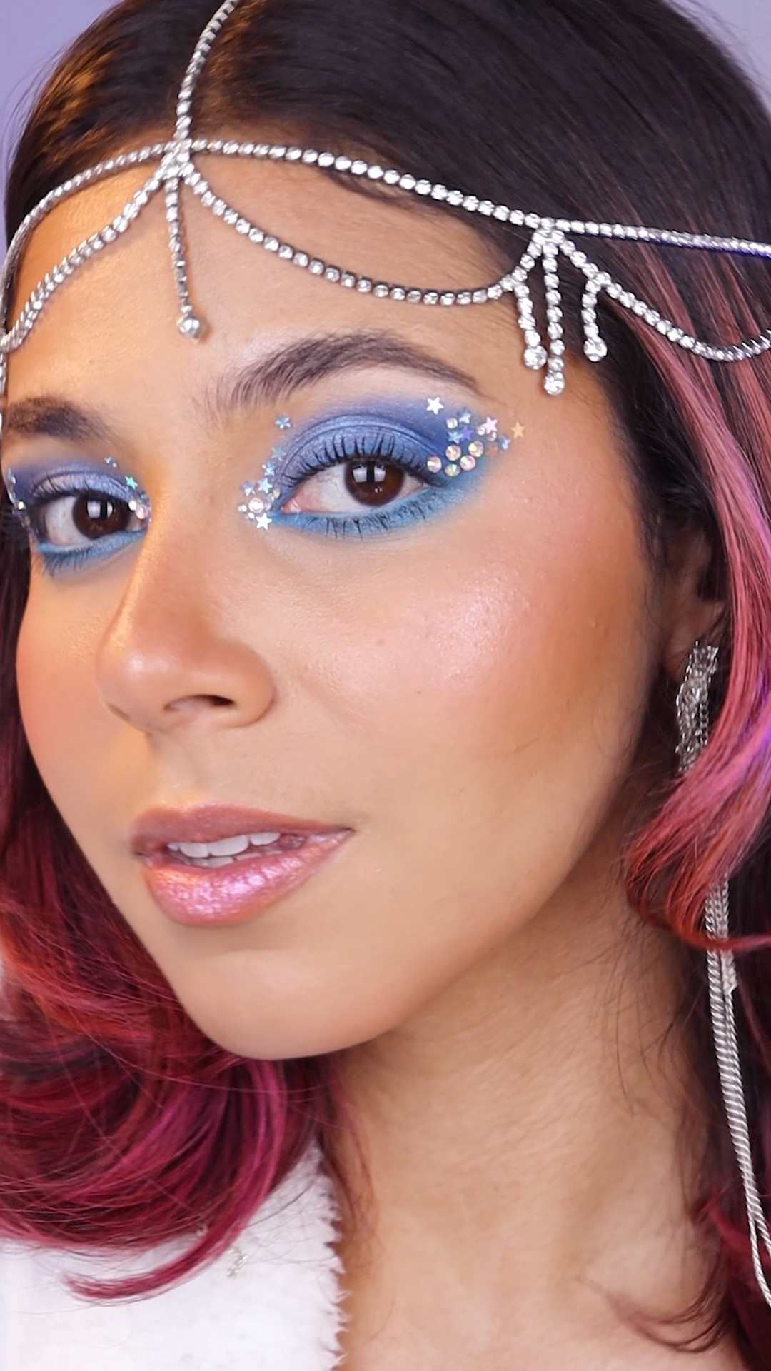 Inspiração de maquiagem 💙🪩
Cupom 🏷️LRBRAZBOTIVERSO 
Frete Grátis + Mimo especial para todo o site do Boticário 💚








#LTKbeauty #LTKbrasil