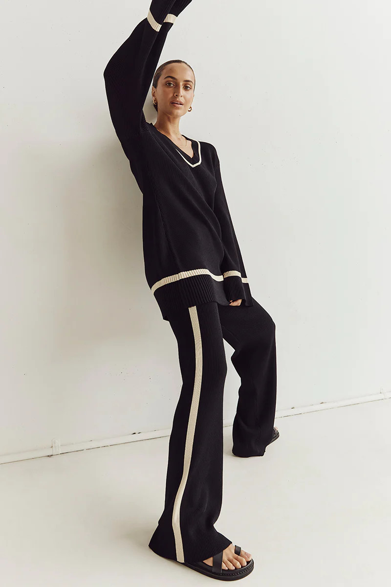 ELSIE BLACK KNIT PANT | DISSH