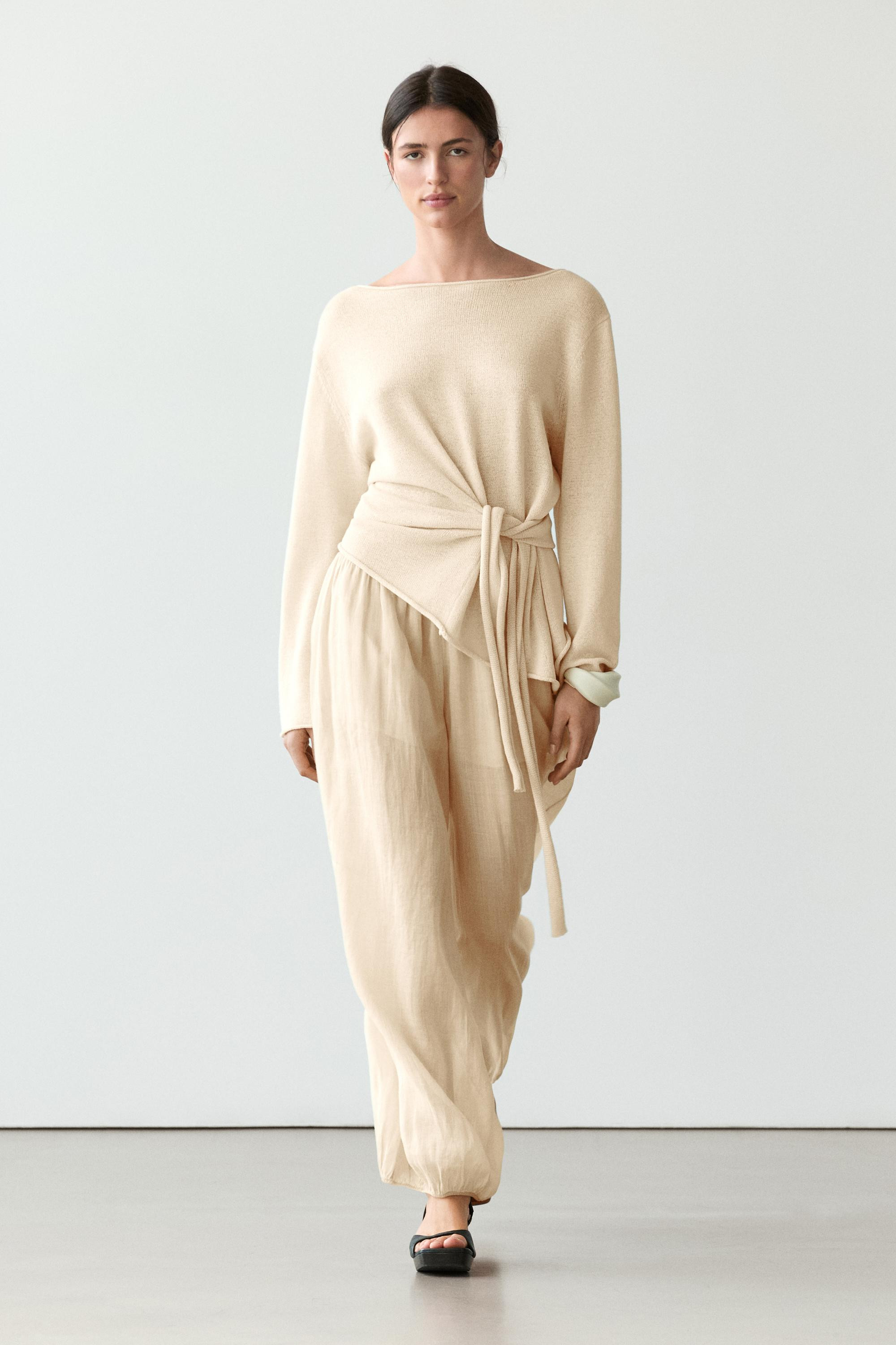 Asymmetric linen blend sweater with tie detail · Vanilla · Sweaters | Massimo Dutti | Massimo Dutti UK