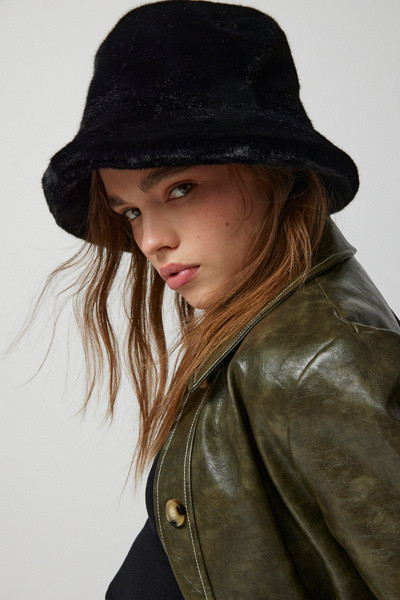 Extra Furry Bucket Hat | Urban Outfitters (US and RoW)