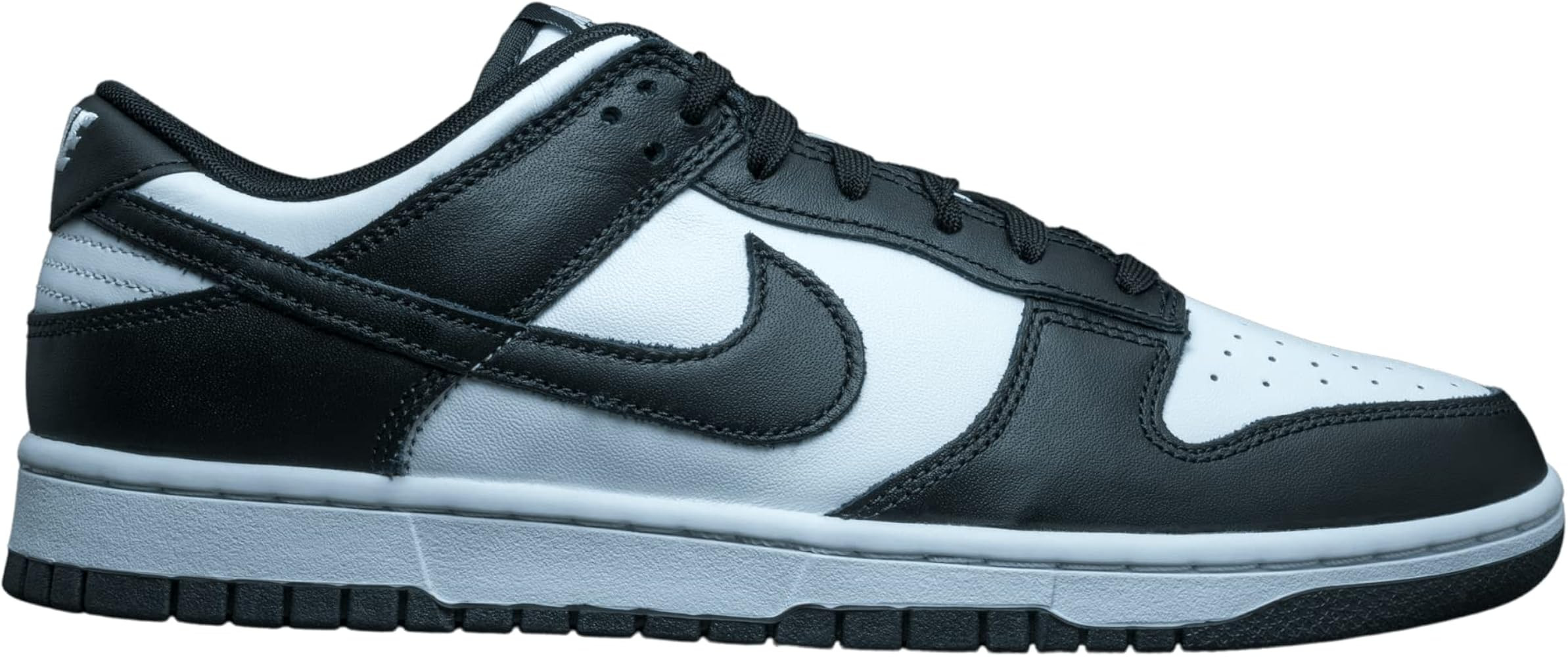 Nike Women's Sneaker | Amazon (US)