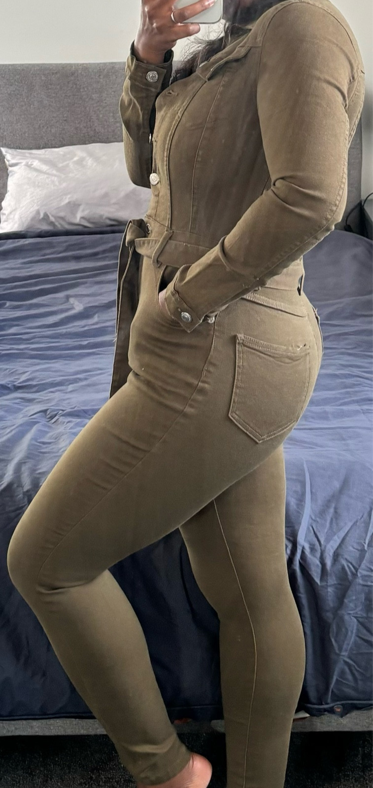 This figure-hugging bodysuit can be turned up or down for day wear or a night out | My mom style diary: A collection of adorable and easily replicable outfits just for you! Take a peek and get inspired to rock those cute mommy looks. 👗💕 #MomStyle #LTKfinds #FashionInspiration