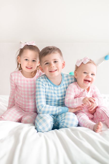 Easter pajamas, Easter pjs, Easter, spring pjs, spring pajamas, matching pjs, matching pajamas, family matching, sibling matching 

#Easter #Easterpajamas #familymatching #siblingmatching #matchingpajamas 

#LTKbaby #LTKfamily #LTKkids