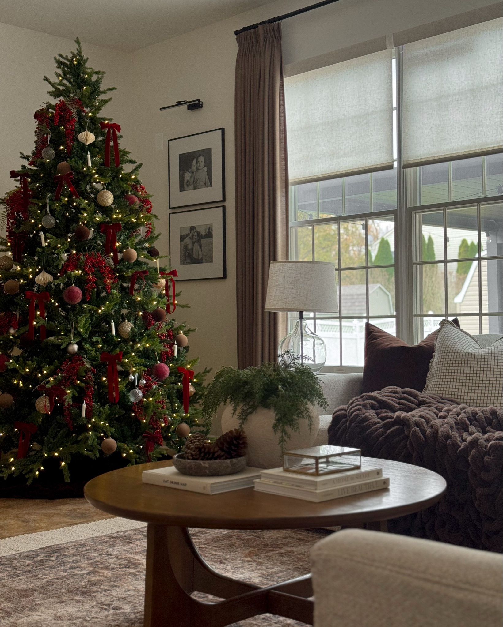 Color: Light filtering linen beige

Black Friday deal, smart blinds, Roman shades, living room decor, Amazon find, smart shades, Yoolax shades

#LTKSeasonal #LTKmorningroutine #LTKHome