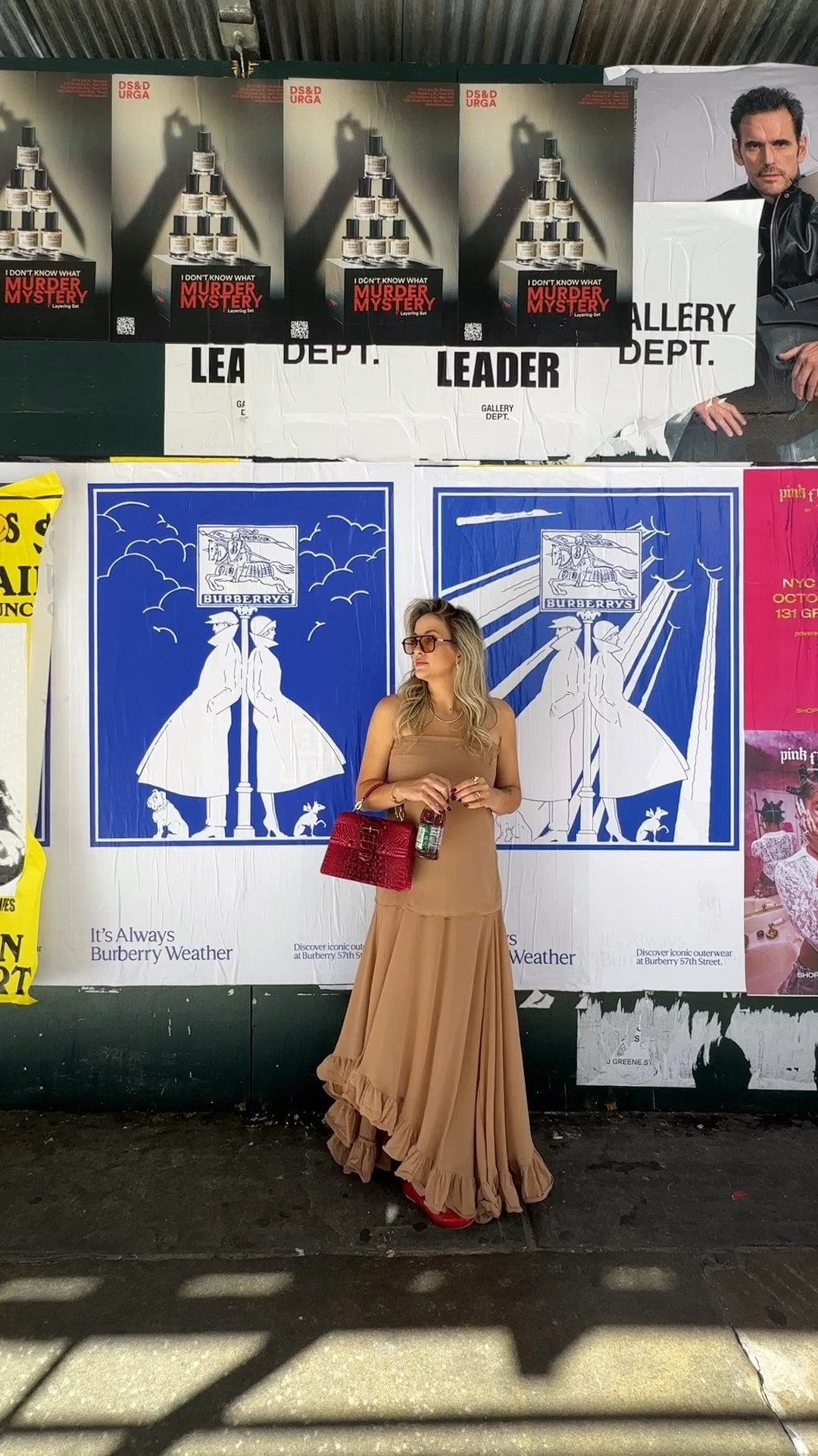 Carrie Bradshaw! Is that you? Hahahaha 
In love with my new dress! 
Comfy and style 