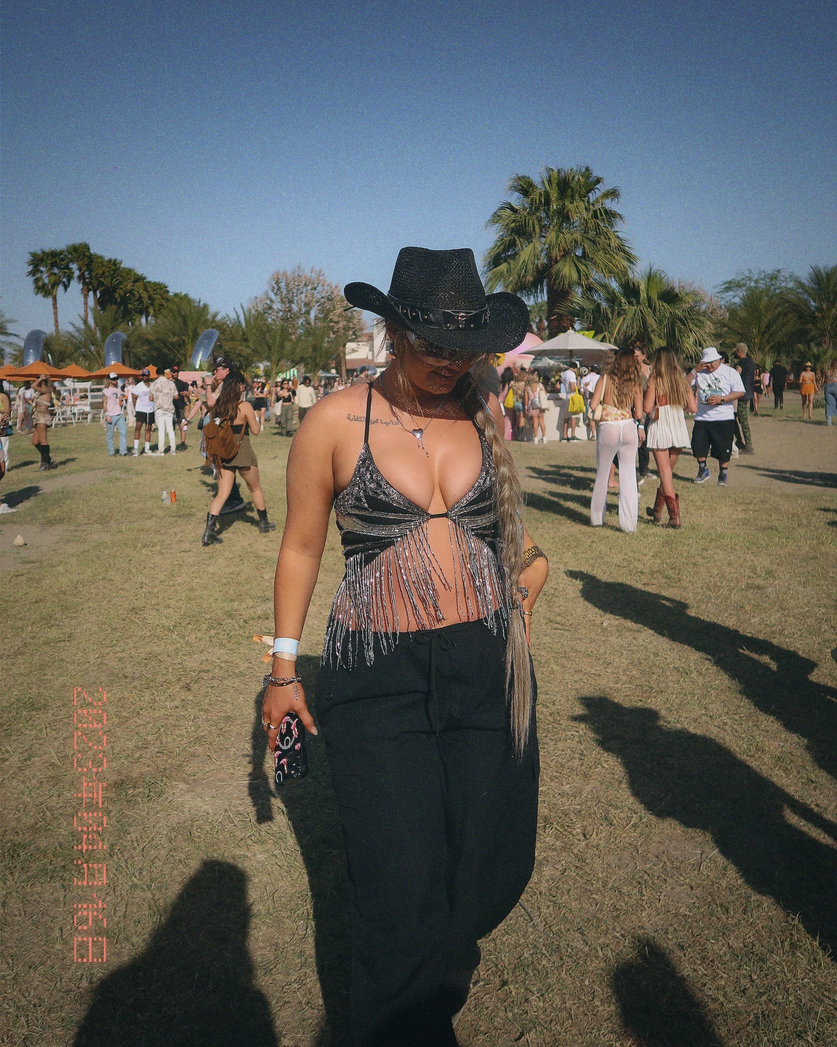 Coachella outfit inspo !! 🪩🎶
top - L
pants - L
shoes - TTS

#LTKFestival #LTKFind #LTKSeasonal