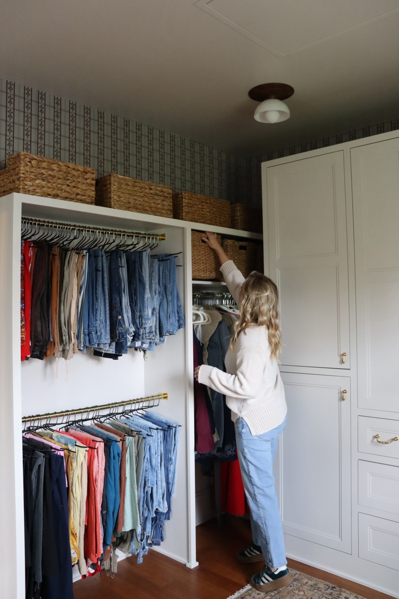 Closet details 🤍

#LTKHome #LTKmomlife #LTKgrwm