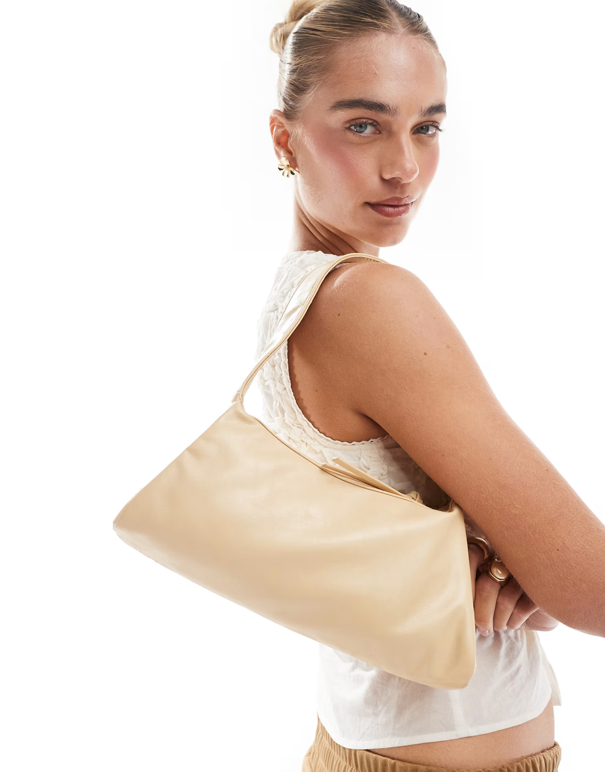 Pull&Bear structured shoulder bag in butter yellow | ASOS | ASOS (Global)