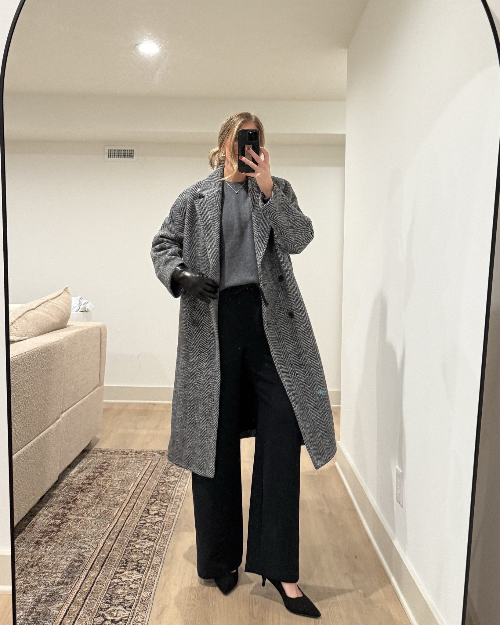 New York City during the holidays outfit ideas. 
Sizing: 
Joggers:Medium Tall  for bump
All tops: medium
Coats: Medium to layer thick sweaters (camel coat now comes in tall sizes!!!)
Drawstring pants: medium tall for bump! Made of a material that is almost impossible to wrinkle. I’ve had mine for over a year and I may have ironed them once!
Leggings: medium for bump
Jeans: run bigger.  Wearing 28 for bump

Holiday travel outfits, lounge set, wool coal, aritzia, Christmas outfit, New York City outfits, tall girl friendly, bump friendly, tall sizes


#LTKTravel #LTKHoliday #LTKTall