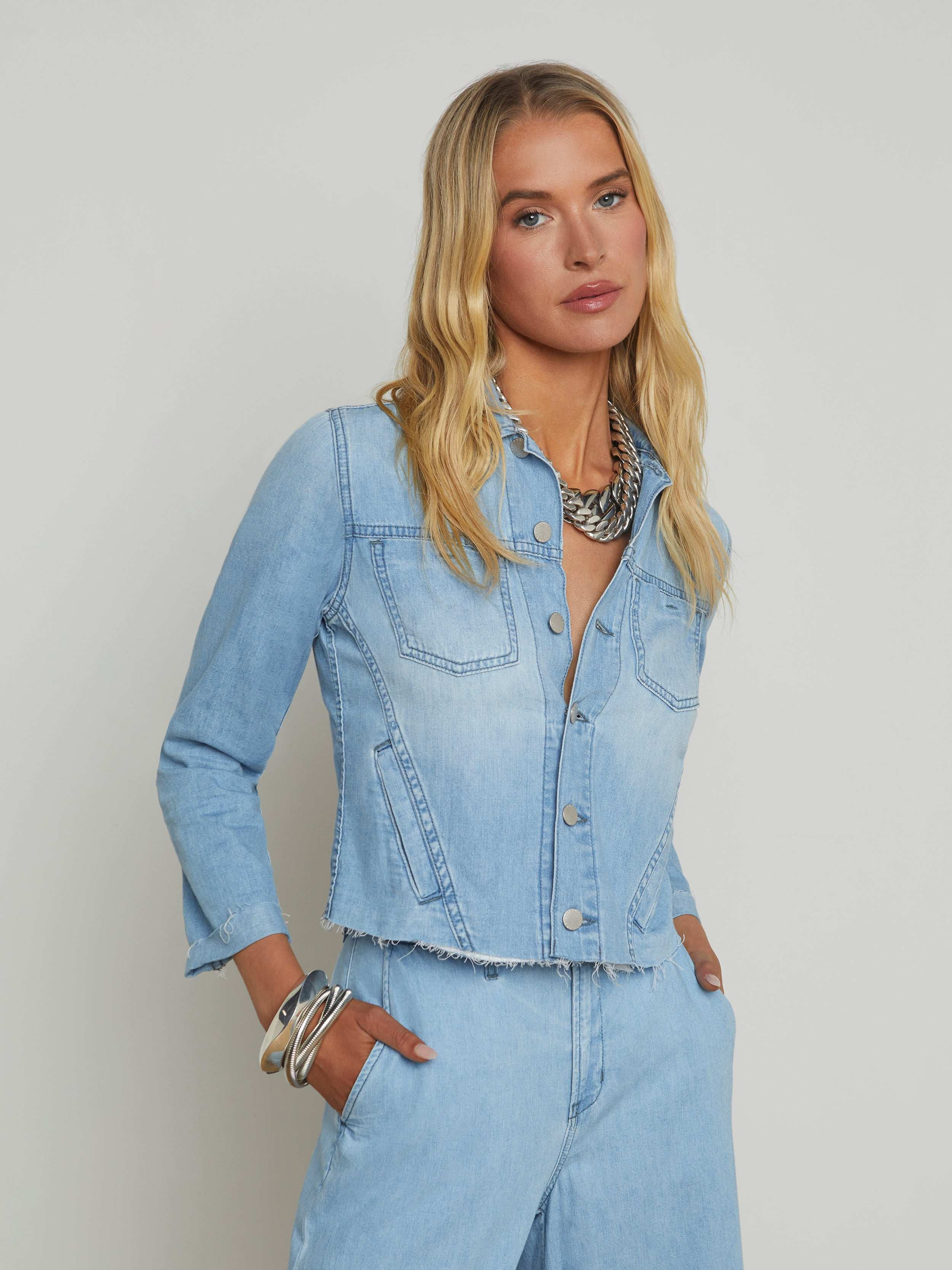 L'AGENCE - Janelle Denim Jacket in Lozano | L'Agence