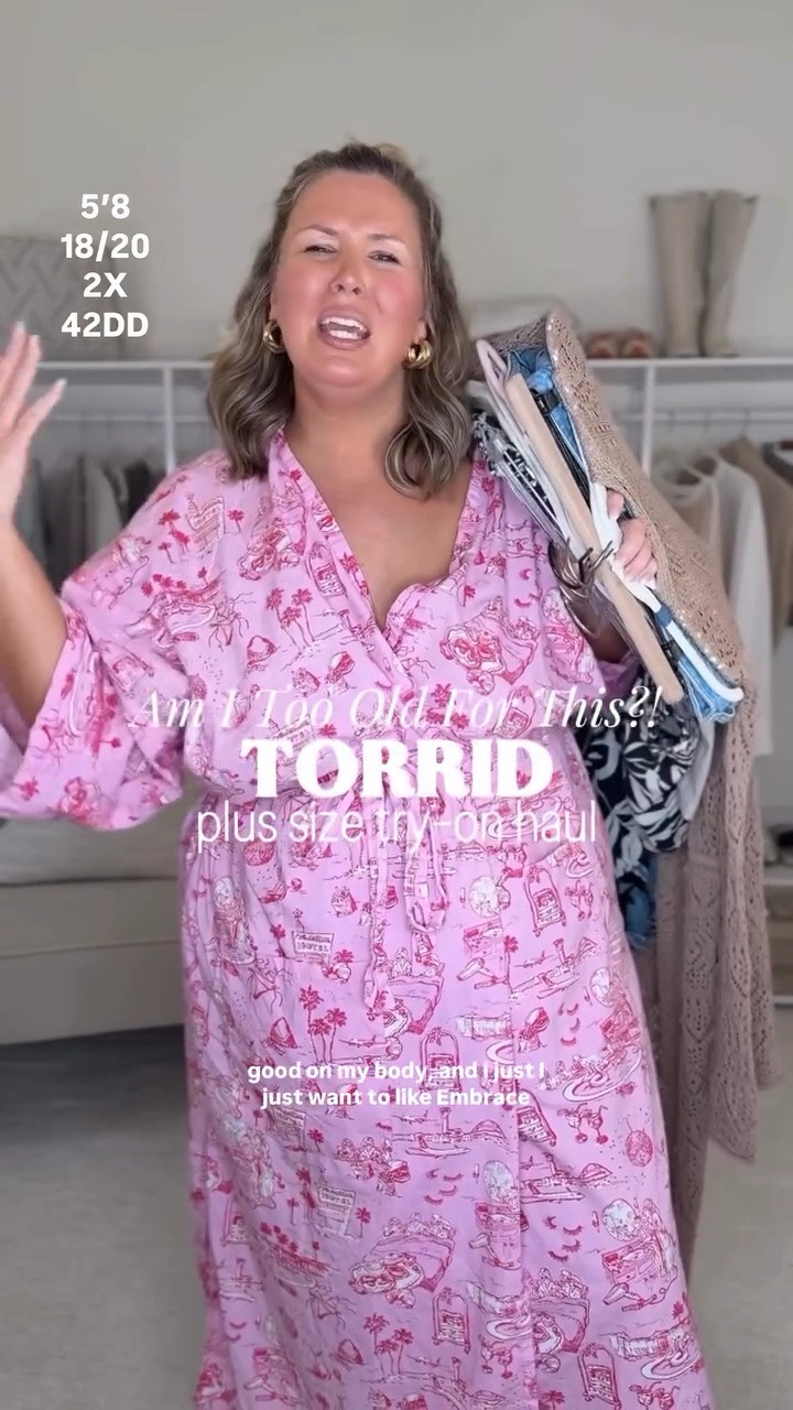 Wearing a size 2 in everything here! And a 20 in the Jean shorts! Plus size fashion, everyday outfit ideas, torrid haul, torrid fashion, midsize outfits, spring fashion

#LTKSeasonal #LTKMidsize #LTKPlusSize