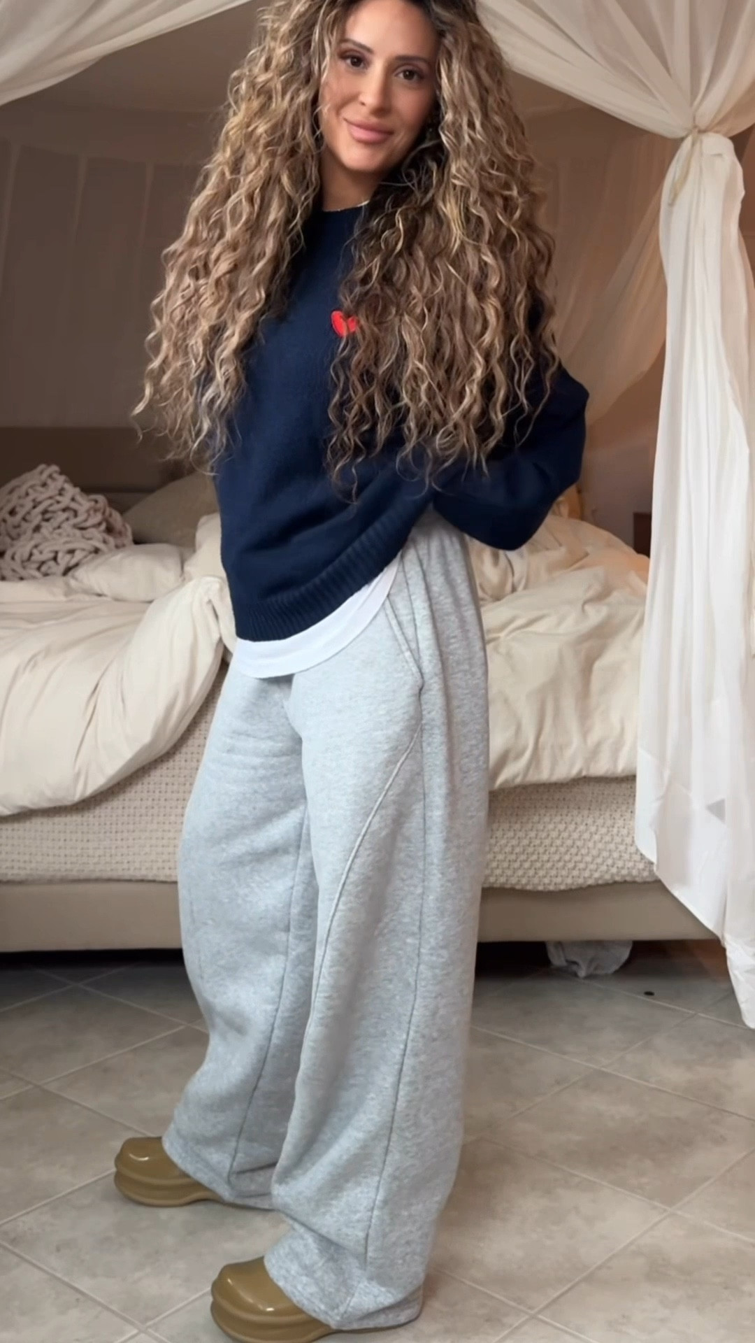oversized sweatpants outfit cozy outfit inspo comfy casual outfit loungewear outfit ideas athleisure outfit inspo street style comfy look baggy sweatpants outfit

#LTKootd #LTKSpringSale #LTKmomlife
