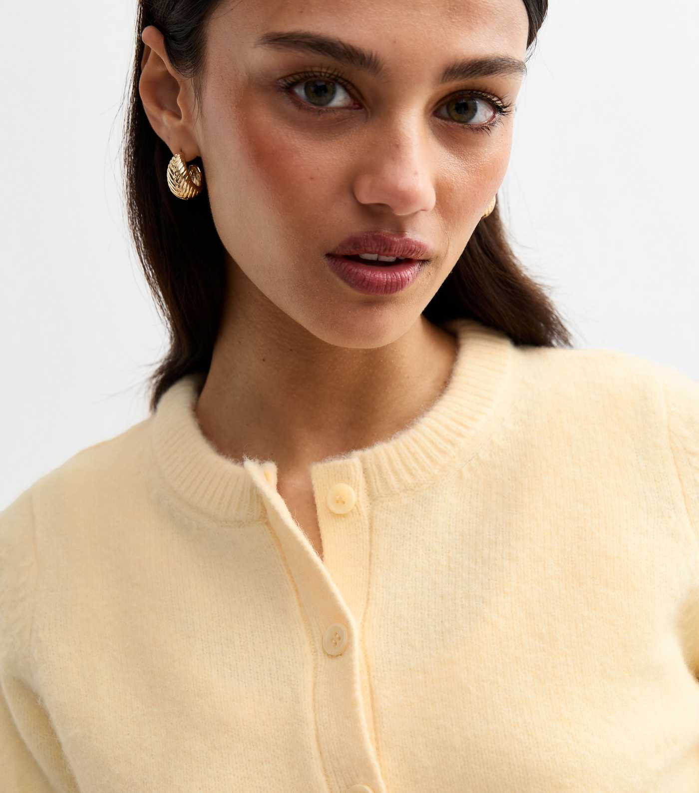 Pale Yellow Crew Neck Knit Cardigan
						
						Add to Saved Items
						Remove from Saved Items | New Look (UK)