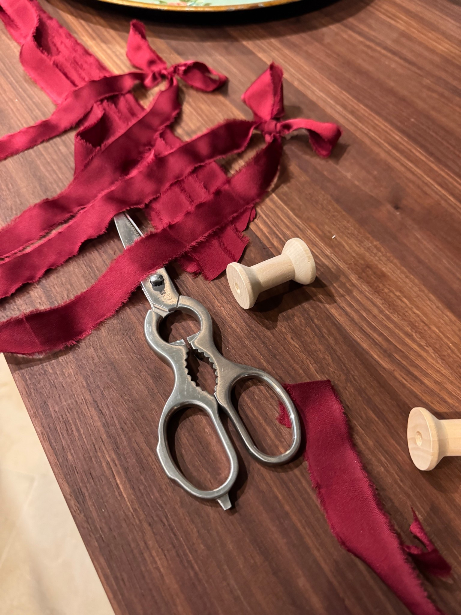 holiday ribbon 

#LTKSeasonal #LTKHome #LTKGiftGuide