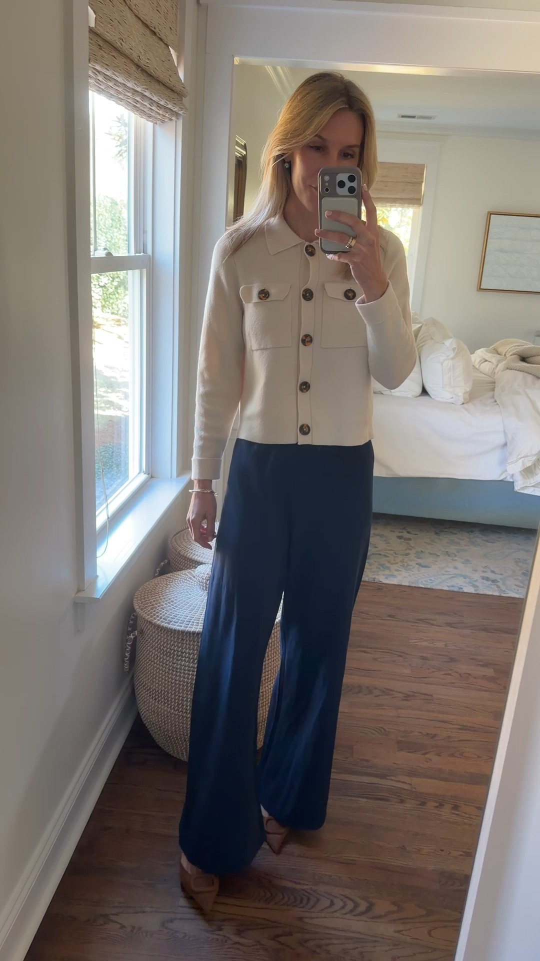 Tuesday’s work outfit ! Wearing xs in my favorite, versatile pants and linked a similar sweater that I also have since sizes are limited on the one I’m wearing!

#LTKWorkwear #LTKSaleAlert