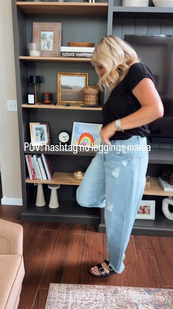 What makes you feel good when you get dressed in the morning? For me, it’s putting on real clothes, a titch of makeup and a strong cup of coffee. ☕️ okay I know this will ruffle some feathers and trust me I LOVE leggings but I always feel kinda sleepy in leggings! So I’m challenging myself to get dressed!

Talk to me in the comments! Tell me what makes you feel good about yourself! Whatever that is, we’re chasing it this summer. For me it’s #noleggings