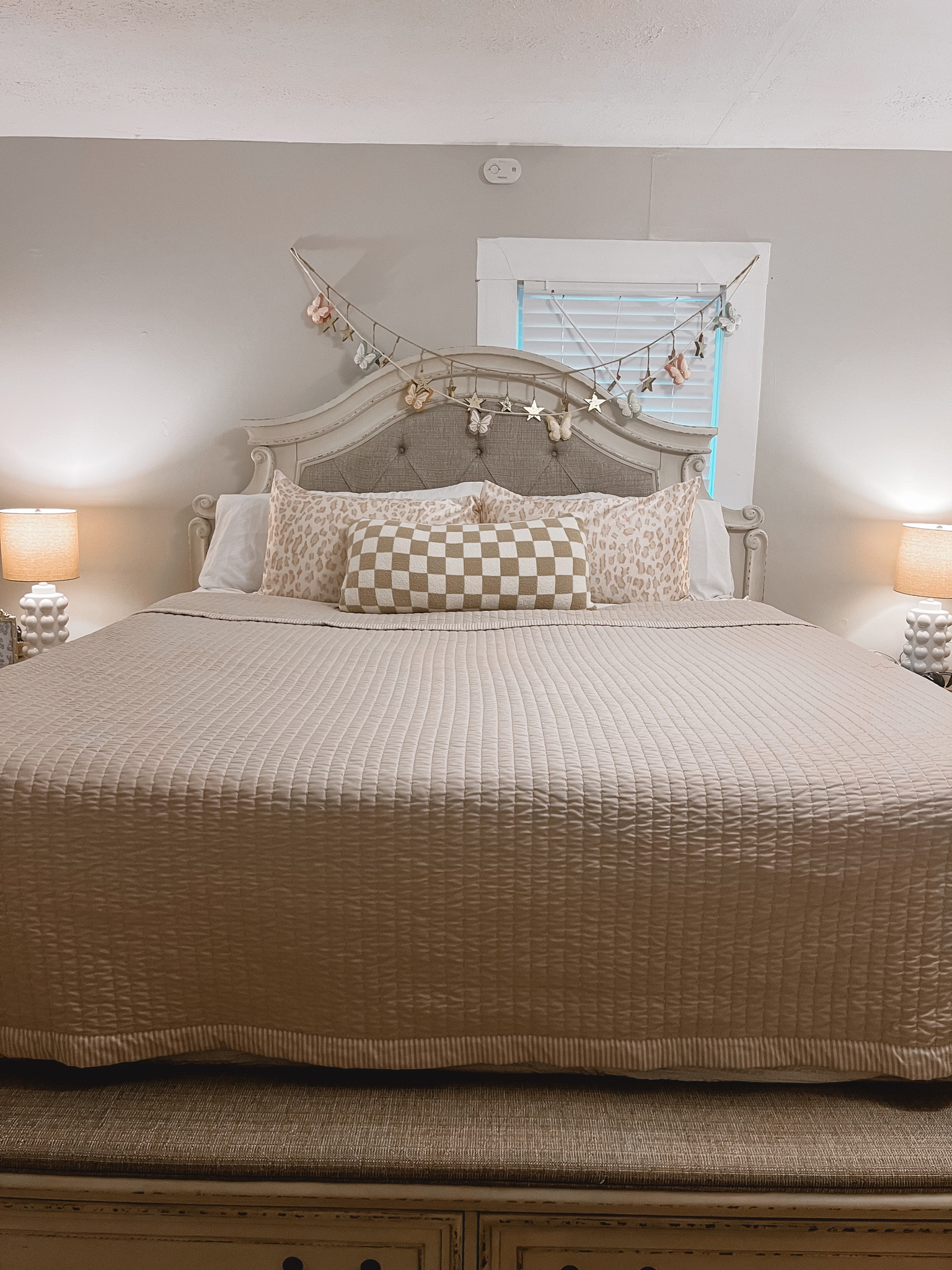 Current Bedding 🤎🤍