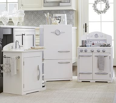 Retro Kitchen Ice Box | Pottery Barn Kids