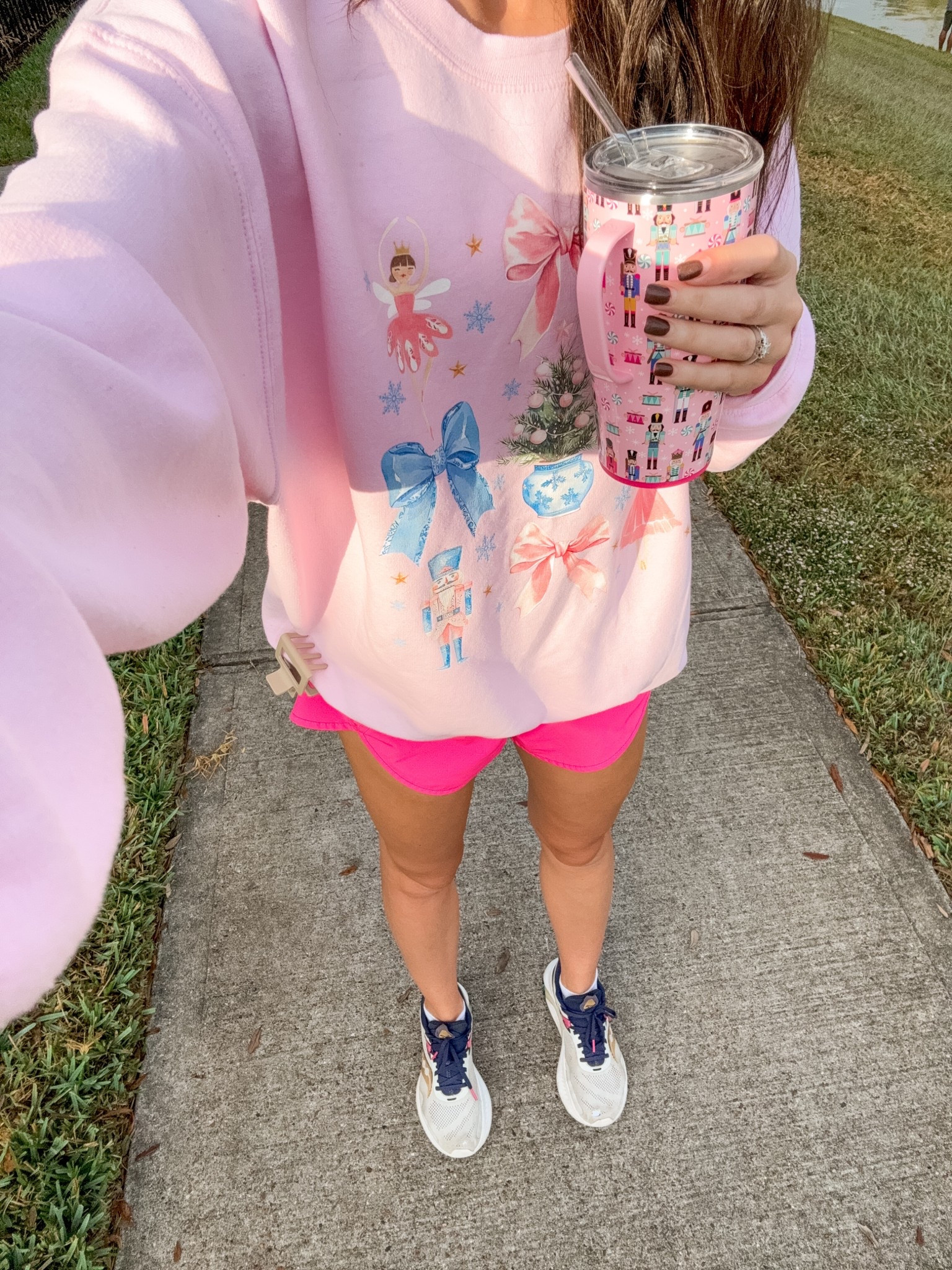 Nutcracker themed morning self-care walk! 🩰 Nutcracker pullover, Nutcracker sweatshirt, Nutcrcaker travel mug

#LTKselfcare #LTKdayinmylife #LTKHoliday