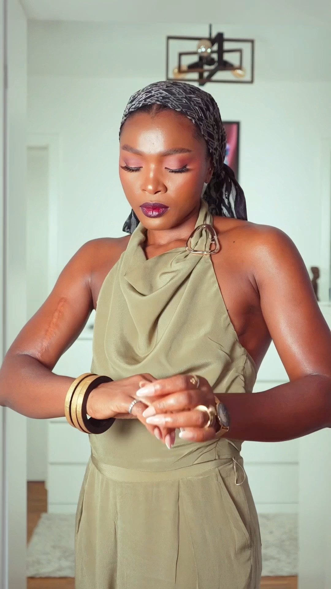 Something similar to this Zara outfit and Mchael Kors bags and shoes 😍

#LTKFashionMonth #LTKautumn #LTKeurope