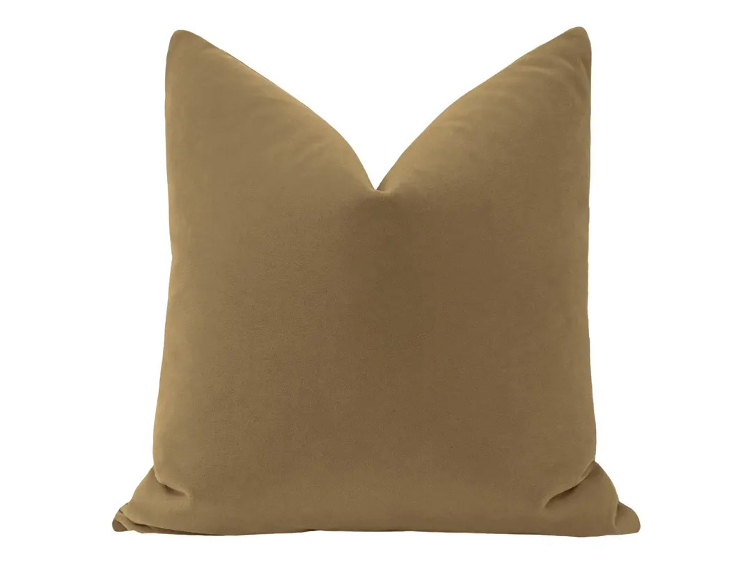 Mohair Velvet // Nutmeg Pillow | Brown Velvet Pillow | Mohair Velvet Pillow | Light Brown Throw P... | Etsy (US)