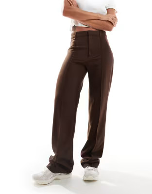 Pull&Bear straight leg tailored trousers with front seam in chocolate brown | ASOS (Global)