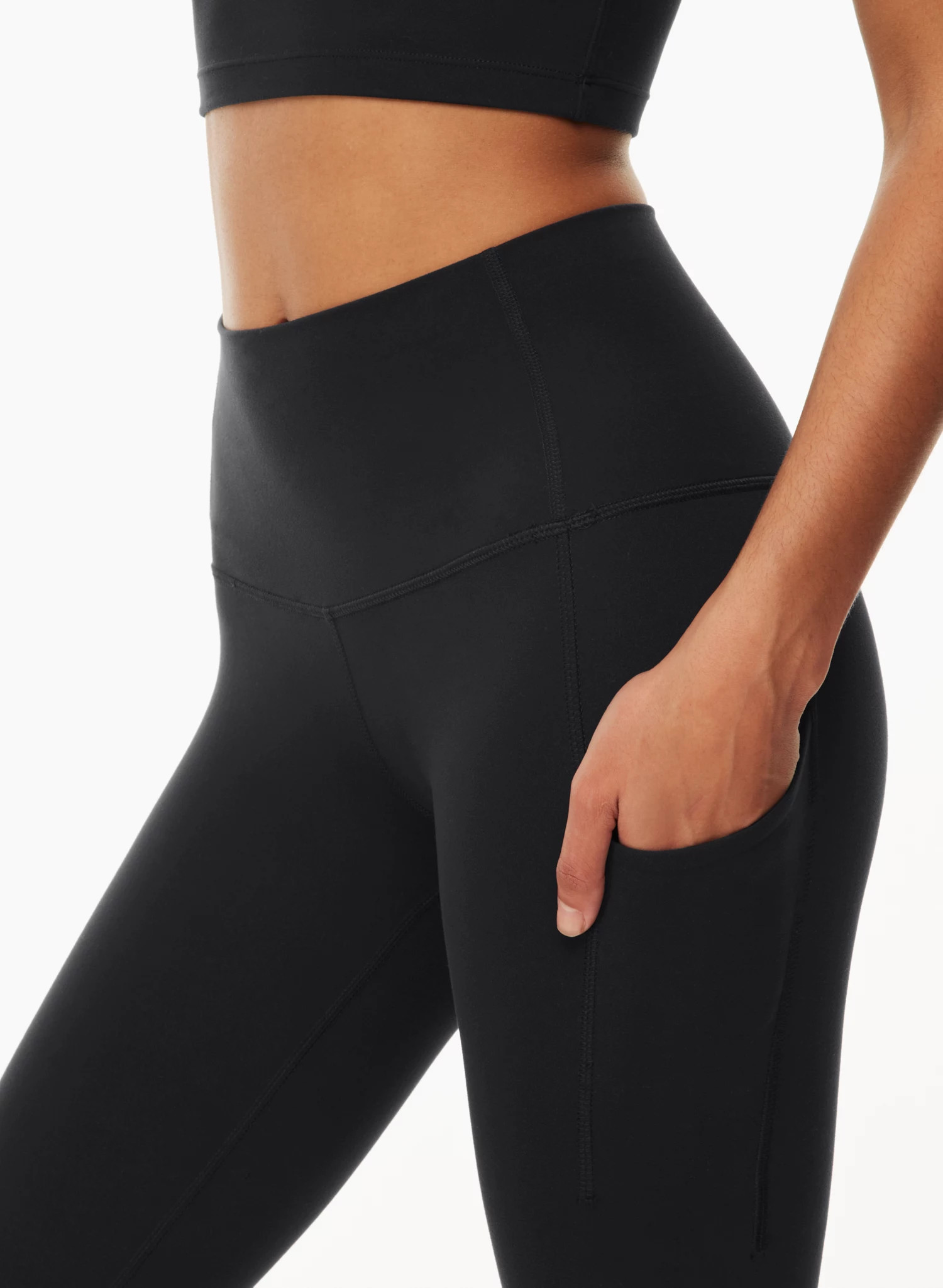 TNABUTTER™ CHEEKY POCKET HI-RISE LEGGING | Aritzia