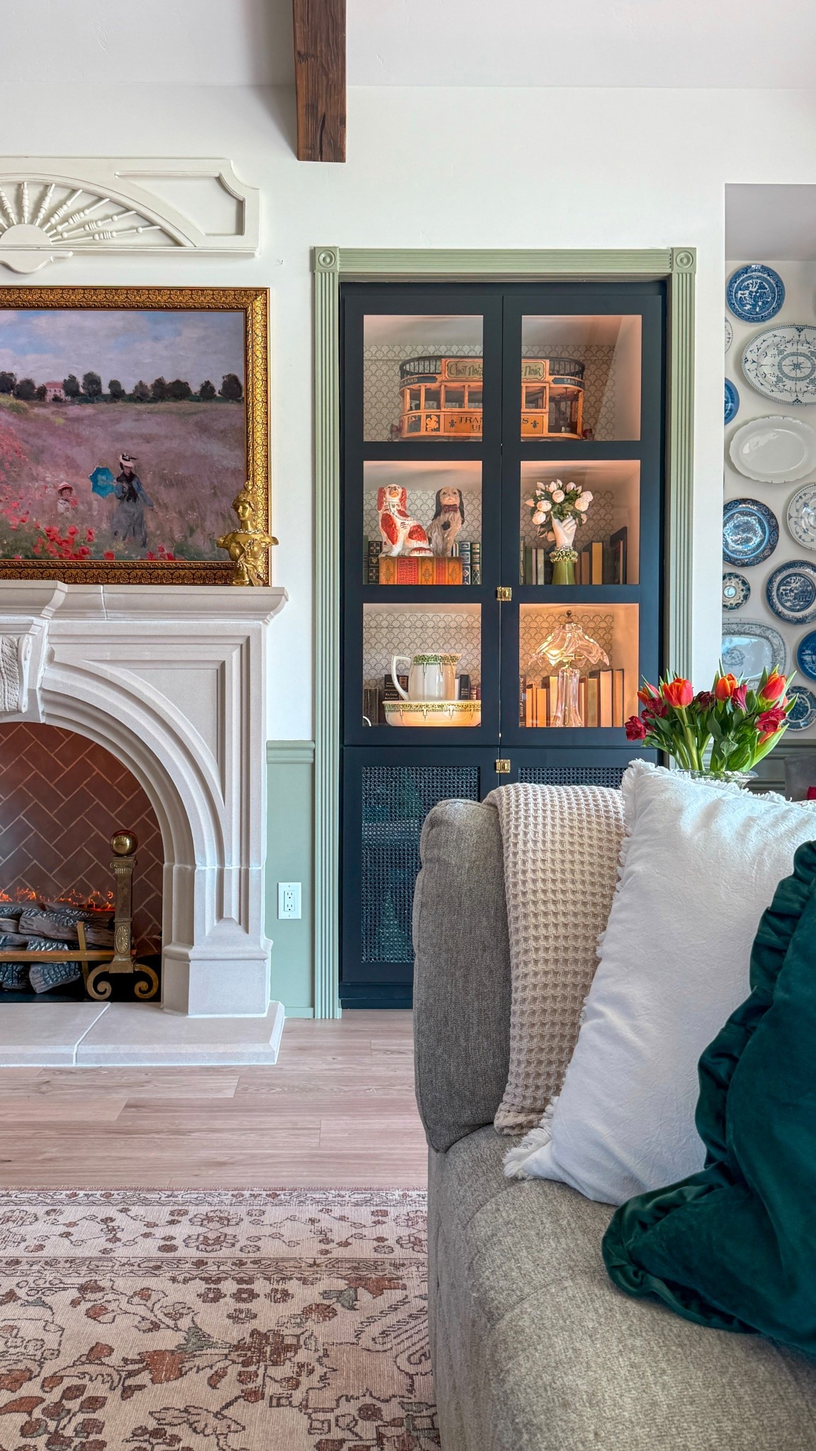 Living room views ❤️ the frame for our tv was hands down my best purchase last year! 

#LTKHome #LTKSpringSale #LTKSeasonal