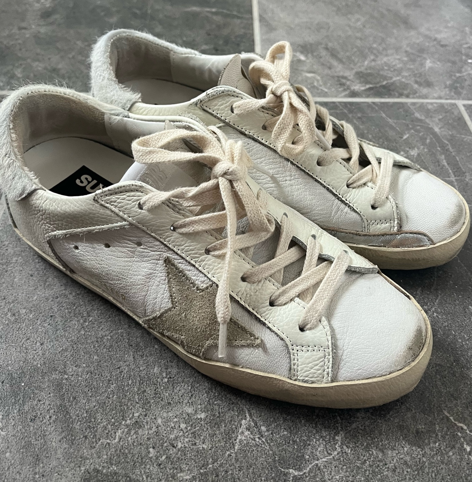 White golden goose sneakers!

#LTKshoecrush