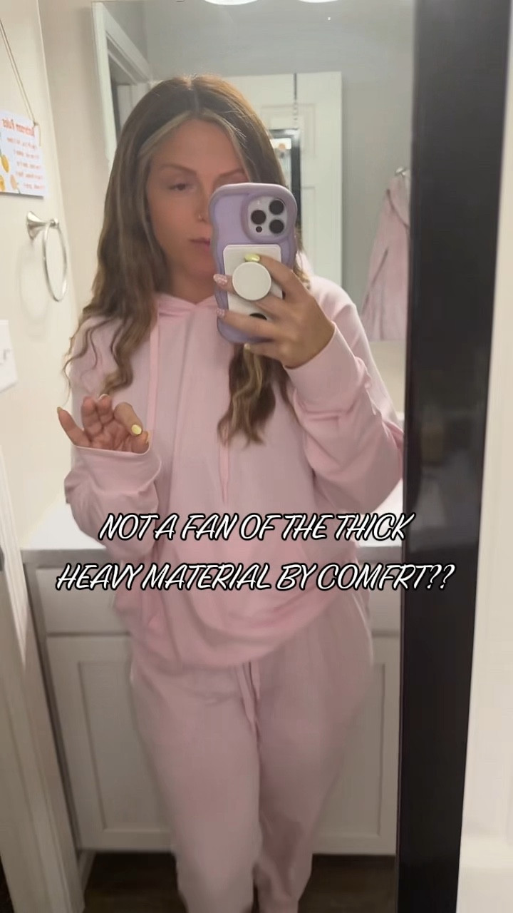 #comfrt #loungewear #newcolors 

#LTKootd #LTKMidsize #LTKSaleAlert