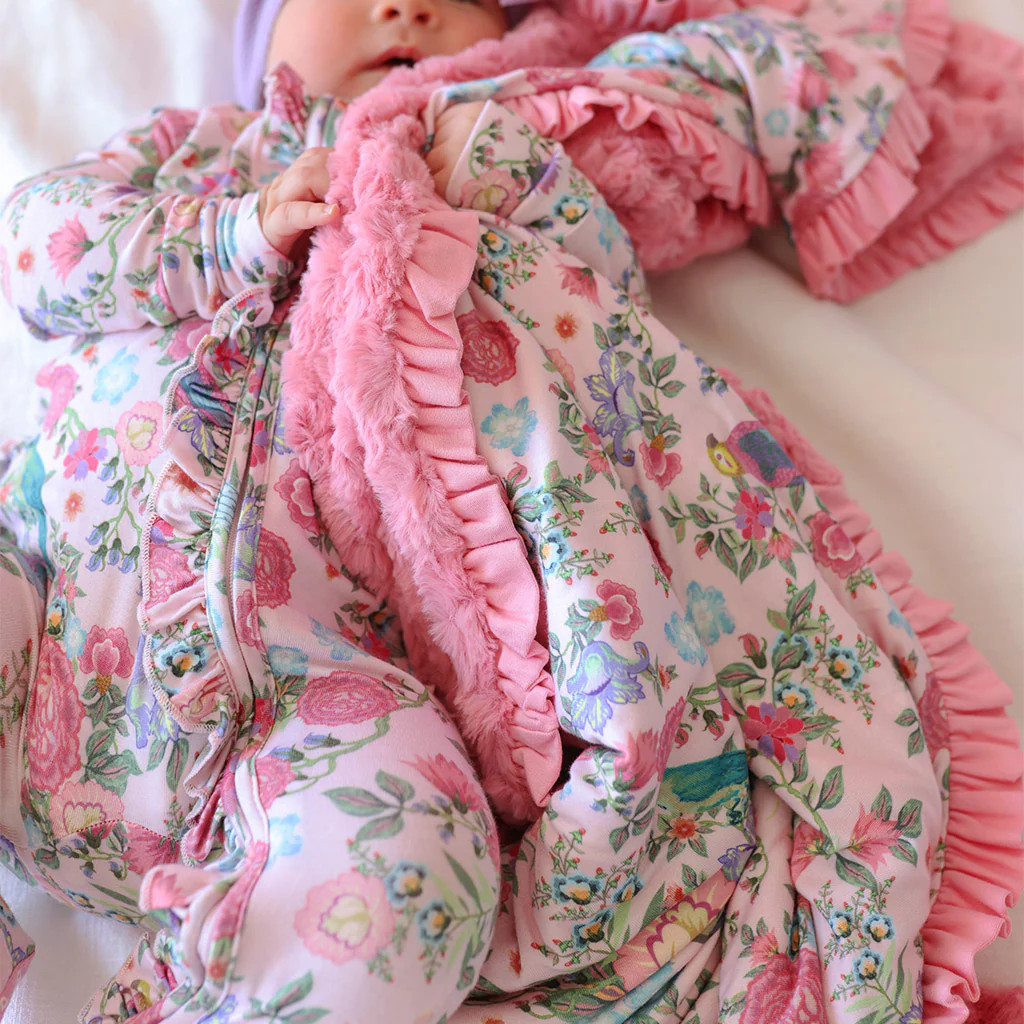 Minky Ruffled Luxette Patoo® Blanket | Posh Peanut