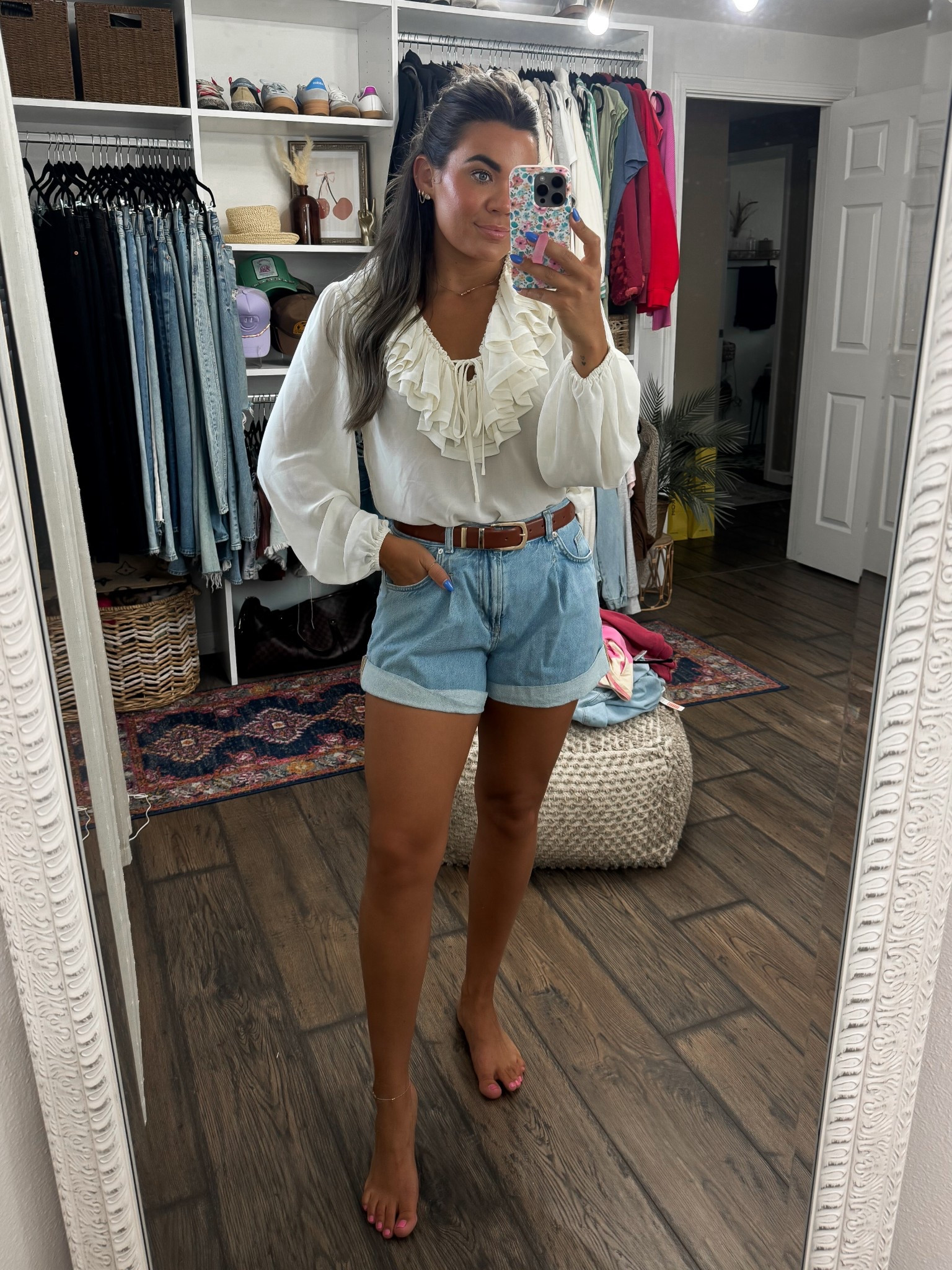 Ruffle blouse- size small

NSale, Nordstrom sale

#LTKStyleTip #LTKSaleAlert #LTKFindsUnder100