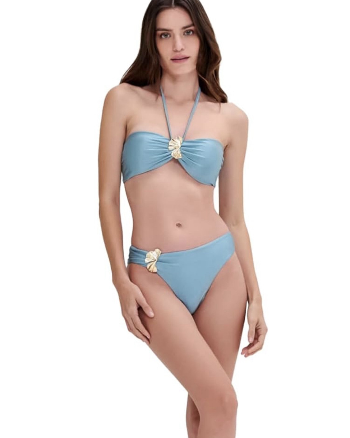 This bikini top features a halterneck design with a special hardware detail in the center, removable strap for a bandeau top look. Back clasp closure

#LTKParties #LTKSwim #LTKSaleAlert