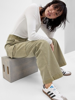 Mid Rise Loose Khaki Cargo Pants | Gap (US)