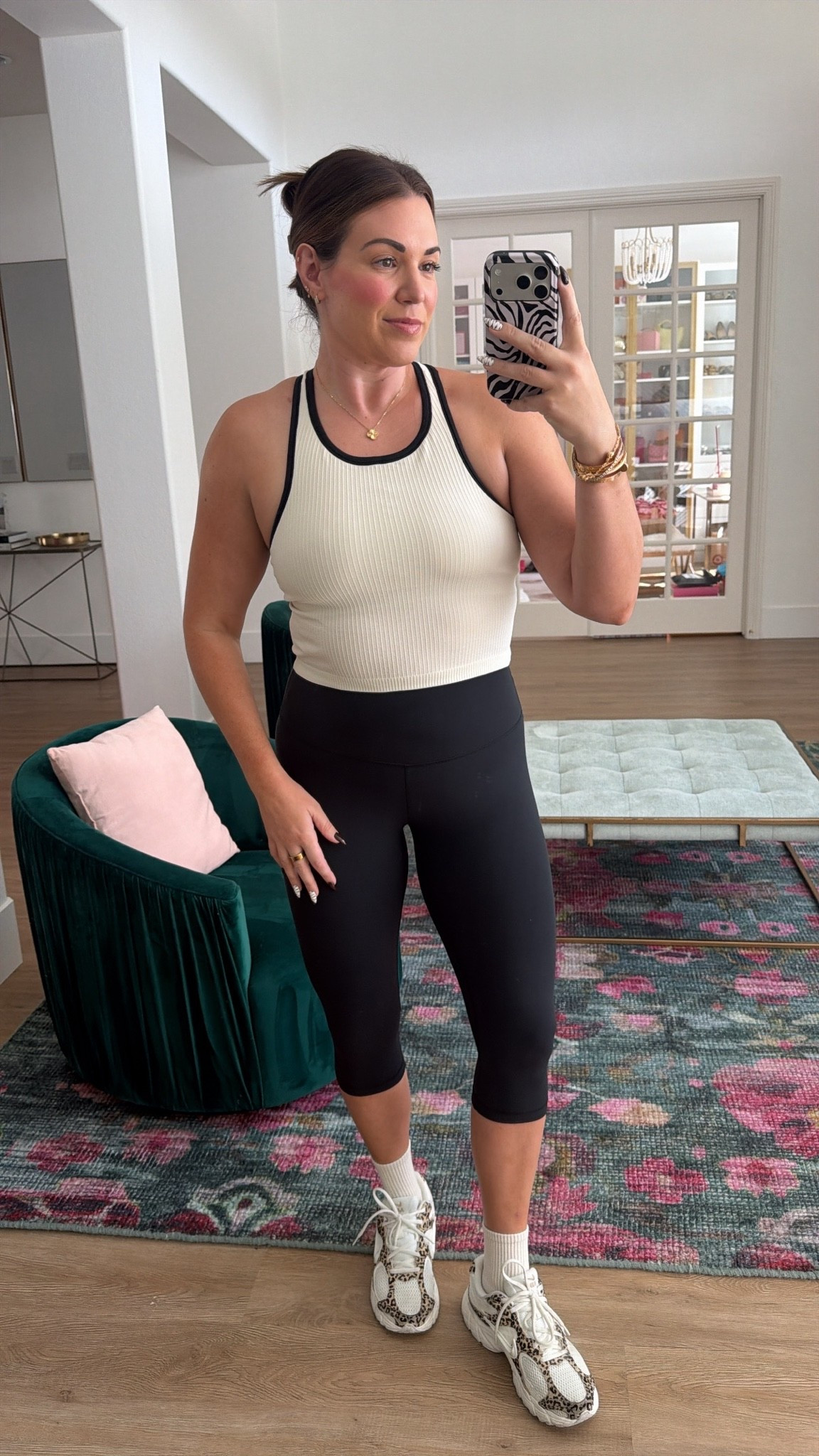 curvy midsize workout look! wearing size 10 in tank and size 8 in capris

#LTKMidsize #LTKActive #LTKfitnessgoals