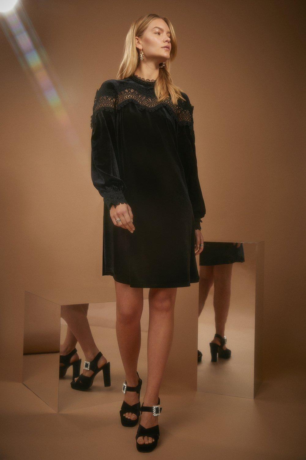 Scallop Lace Trim Velvet Swing Dress | Oasis UK & IE