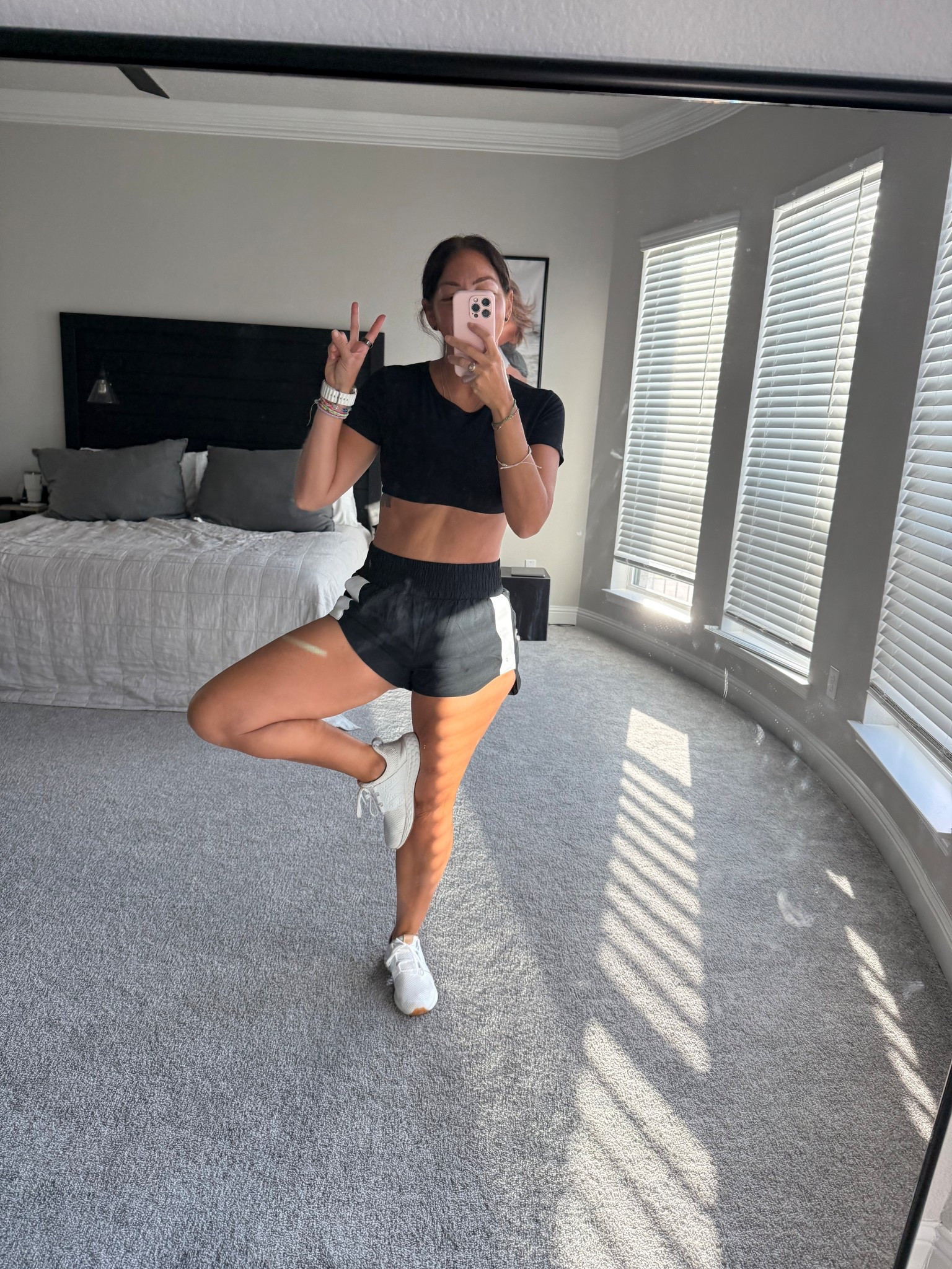 ladies. 

THE SHORTS 🔥🥵