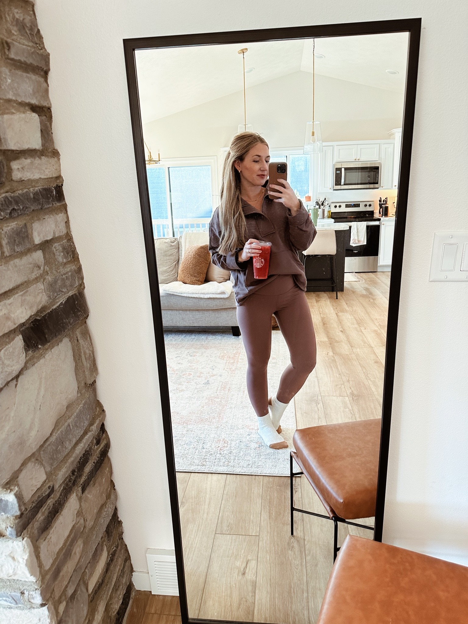 Loving the trending deep brown colour this fall🍂

#LTKbump #LTKsalealert #LTKfit