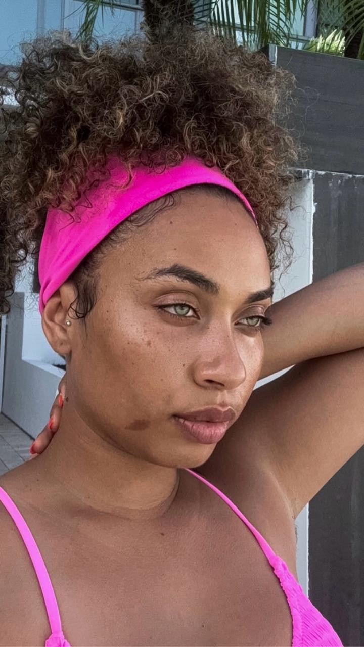 The tan is tanning! 

#LTKSeasonal #LTKBeauty #LTKSwim