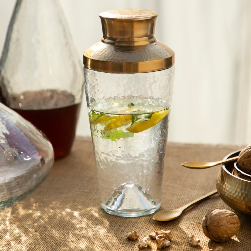 Classic Cocktail Shaker - 22oz | Cove Home